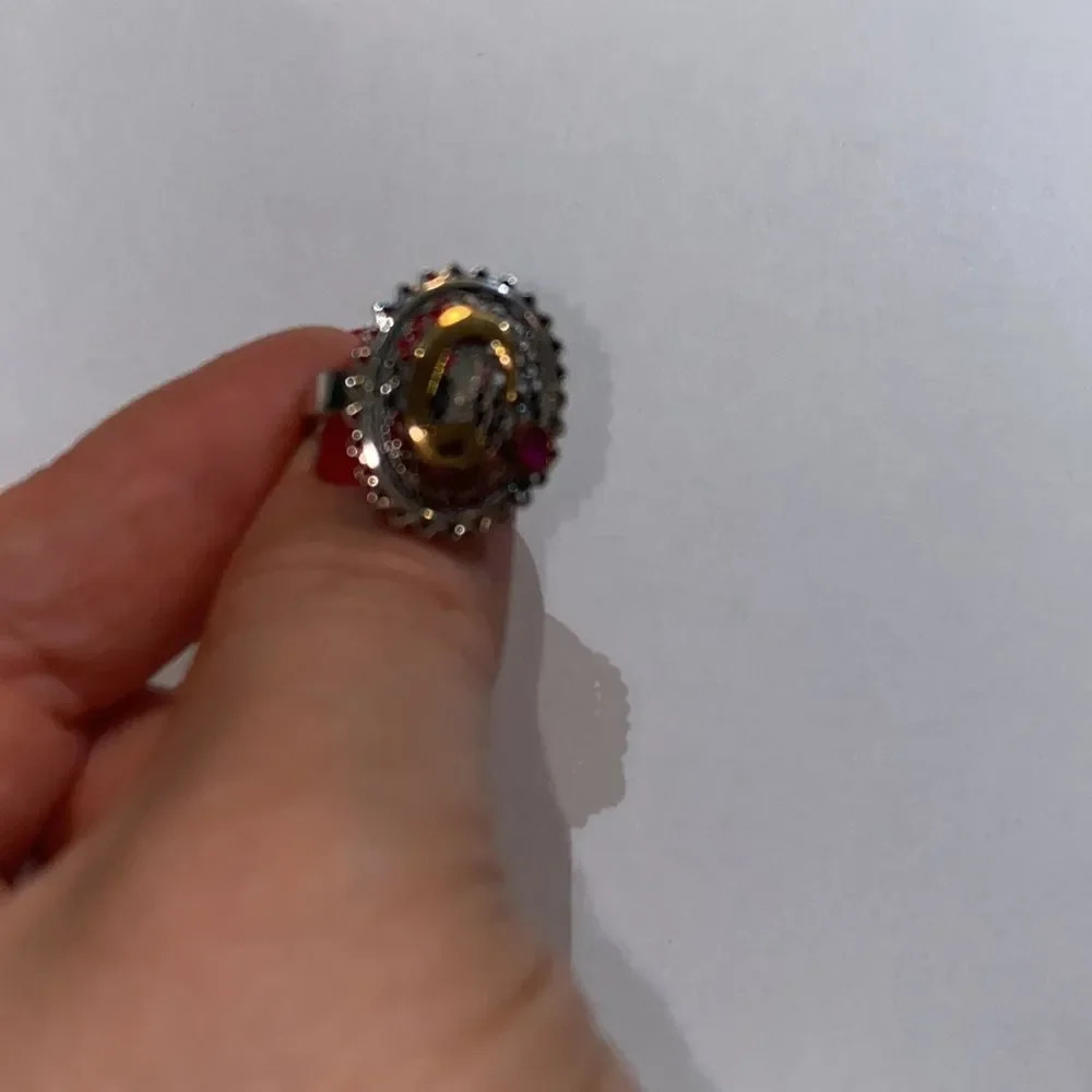 Ring - Picture 5 of 8